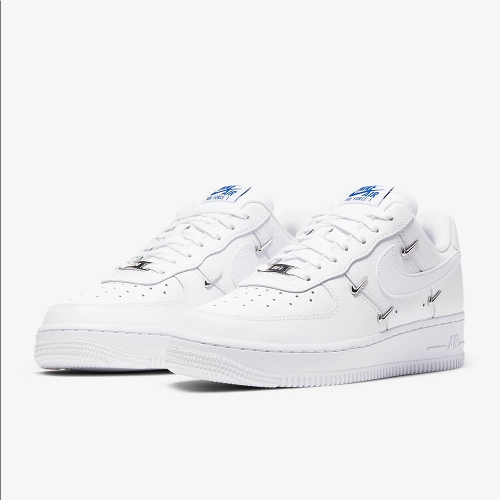 Women’s Nike Air Force 1 LX White - Picture 2 of 9
